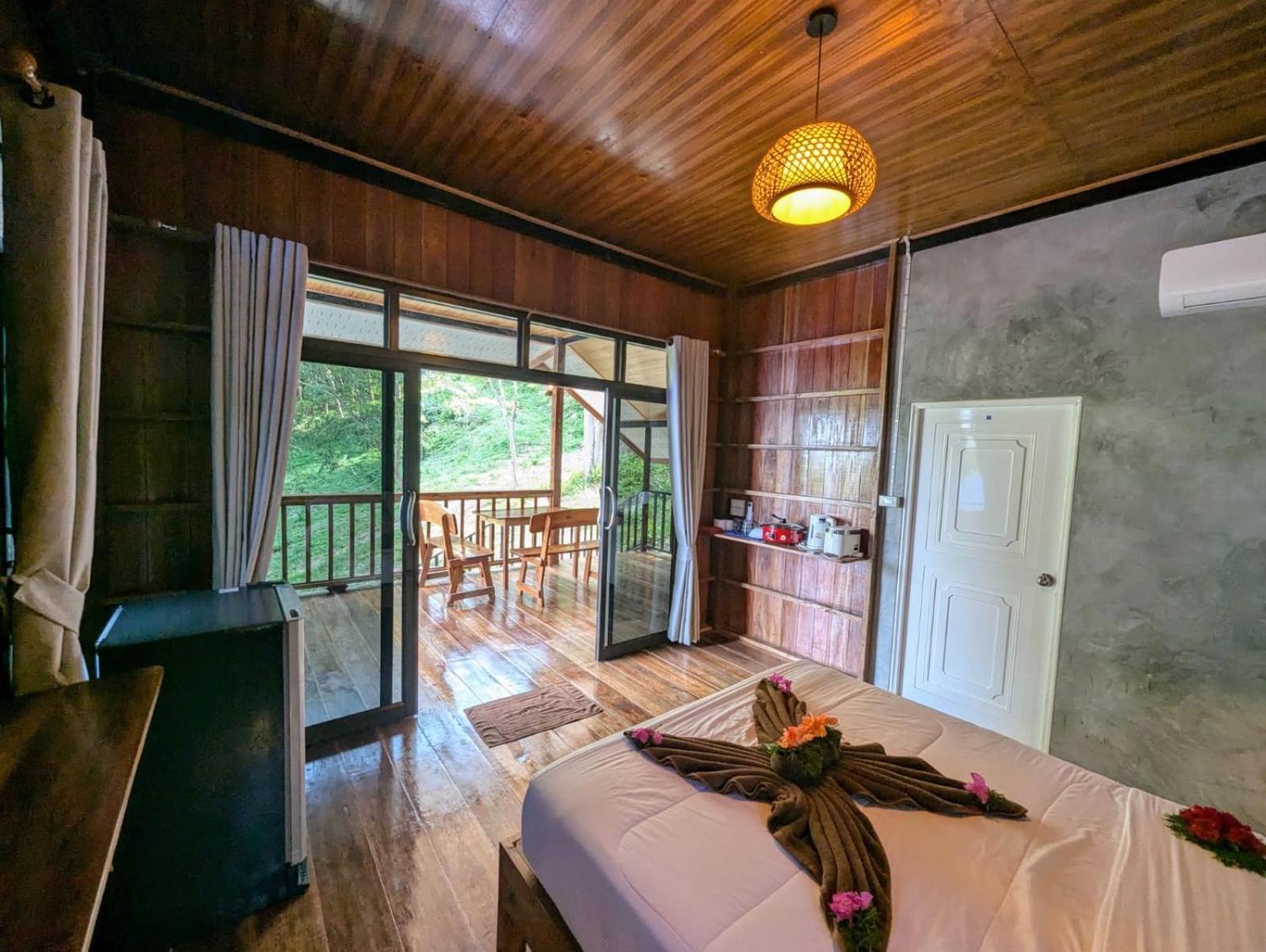 Koh Jum Serenity Resort Kültér fotó